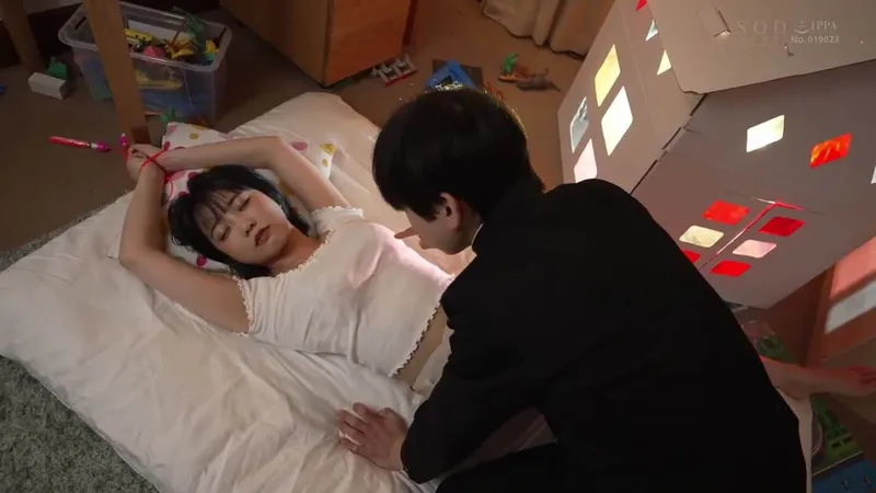 Trả thù anh trai thường xuyên bắt nạt bằng cách làm tình người tình anh ấy