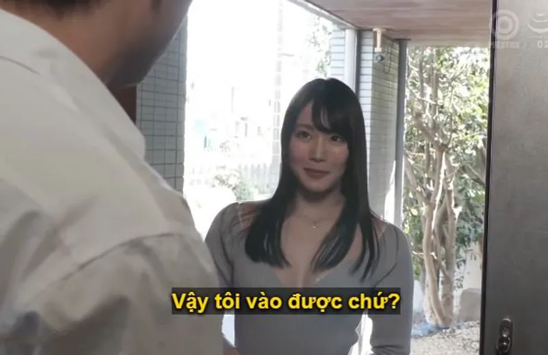Anh chàng giàu có bên cạnh bị em gái hàng xóm xinh xắn, mới cưới chồng dọn về gần, dụ dỗ quan hệ tình dục.
